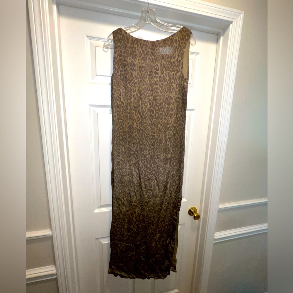 Finity Naturals Silk Leopard Print Sleeveless Maxi Dress! Size Small.
